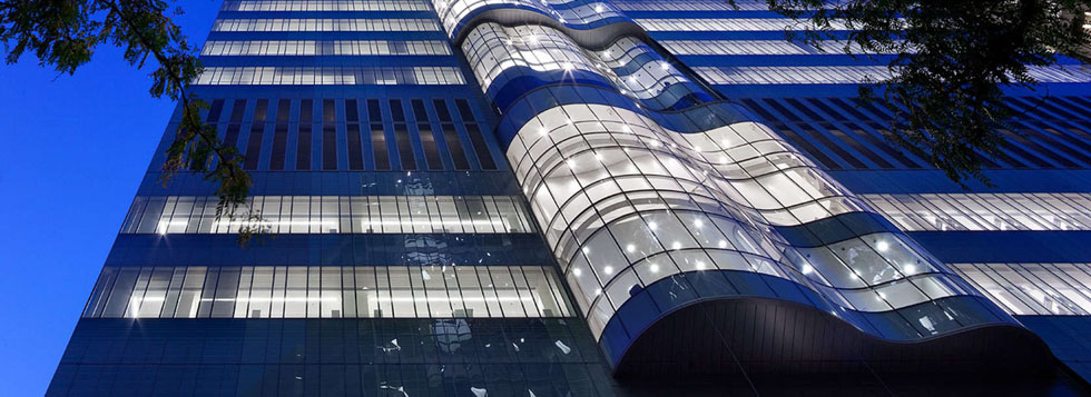 Curved facade of Sick Kids Hospital, Toronto